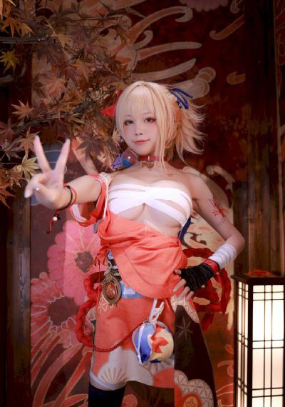 黑丝美女被爆操_4K在线观看电视